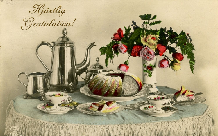 tecknat gratulationskort med festdukat bord